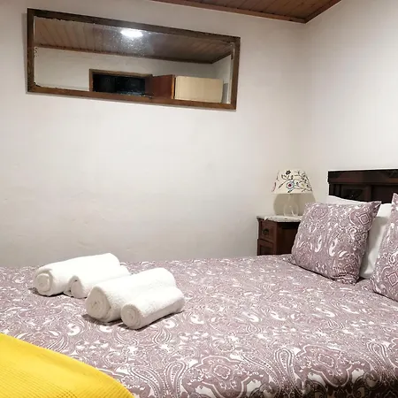 A Casa Dos Avos * Alfeizerao